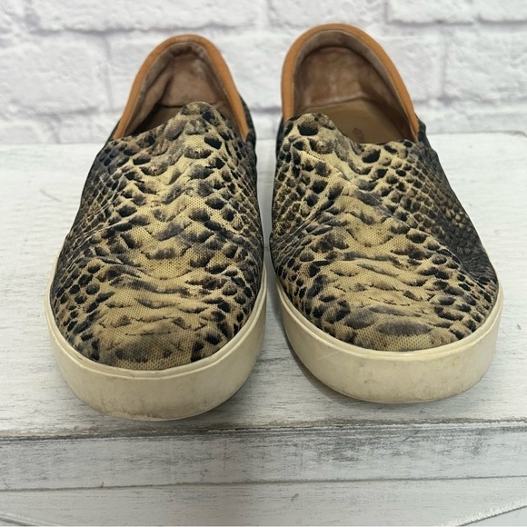 Donald Pliner Sonia Snake Print Slip On Sneakers - Picture 11 of 15